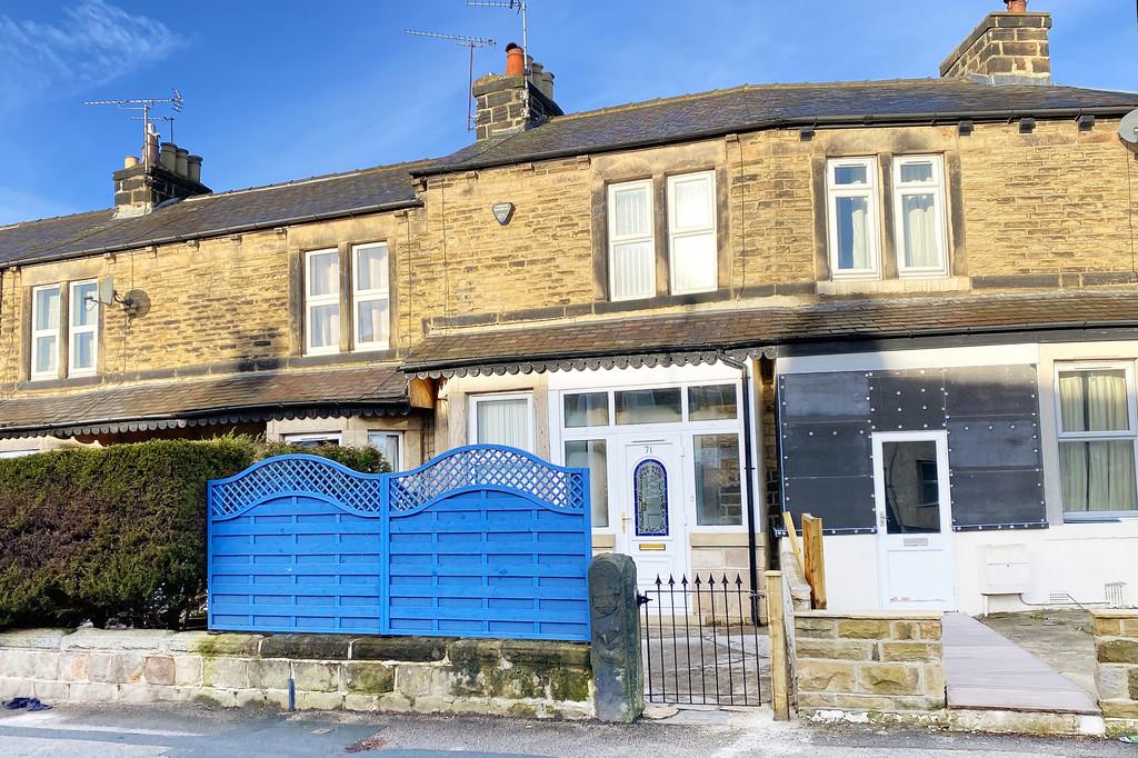 Mayfield Grove, Harrogate, HG1 5HD 2 bed terraced house £800 pcm (£