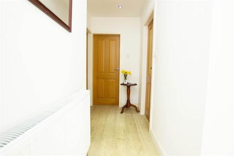11 Eskdale Crescent, Blackburn, BB2 5DT