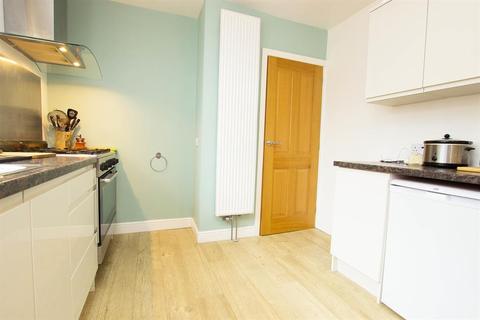 11 Eskdale Crescent, Blackburn, BB2 5DT