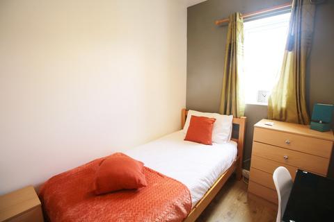 1 bedroom in a house share to rent, 5 Cromwell Street, Lincoln, Lincolnshire, LN2 5LP
