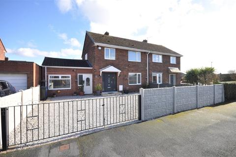 31 Hawthorne Road, Thorne, Doncaster, DN8 4HE