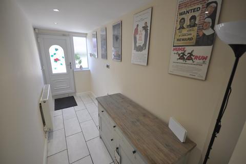 31 Hawthorne Road, Thorne, Doncaster, DN8 4HE