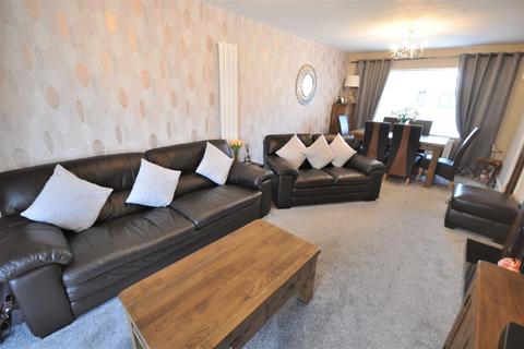 31 Hawthorne Road, Thorne, Doncaster, DN8 4HE