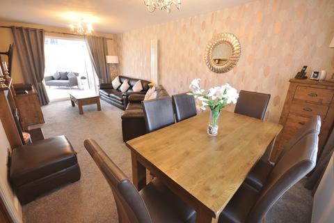 31 Hawthorne Road, Thorne, Doncaster, DN8 4HE