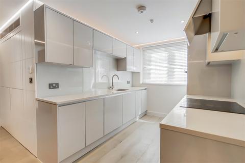 2 bedroom flat for sale, Thorburn House, Kinnerton Street, London