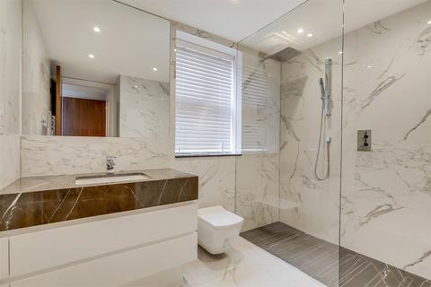 2 bedroom flat for sale, Thorburn House, Kinnerton Street, London