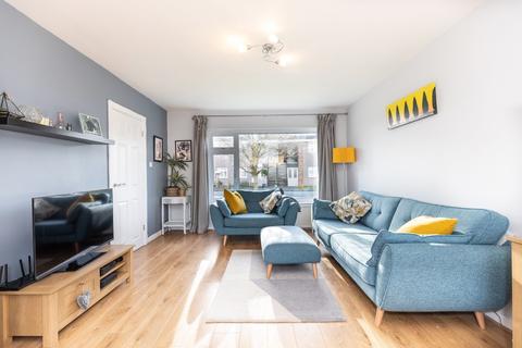 3 Bishops Close, Whitchurch, Cardiff, CF14 1NH
