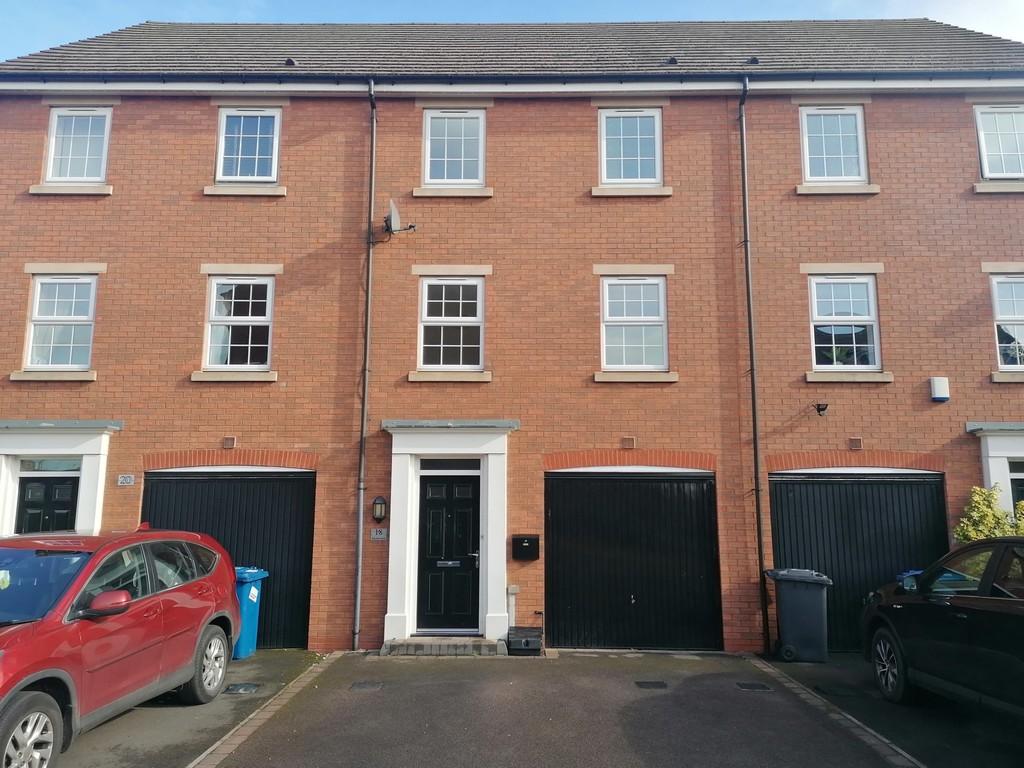 Mary Slater Road, Lichfield 4 bed townhouse £1,300 pcm (£300 pw)