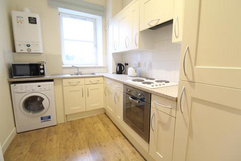 2 bedroom flat to rent, Fonthill Road, First Floor, Aberdeen