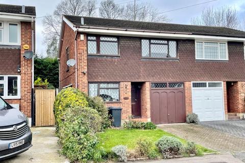 66 Briar Road, Bexley, DA5 2HW