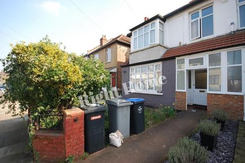 BERKHAMSTED AVENUE