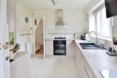 4 bedroom detached house for sale, St. Catharines Close, Walsall, WS1 3TE