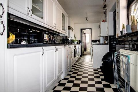 34 Worksop Road, Nottingham, NG3 2BA