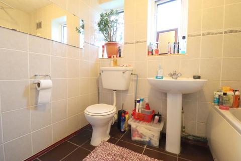 25 Hallwicks Road, Luton, LU2 9BG