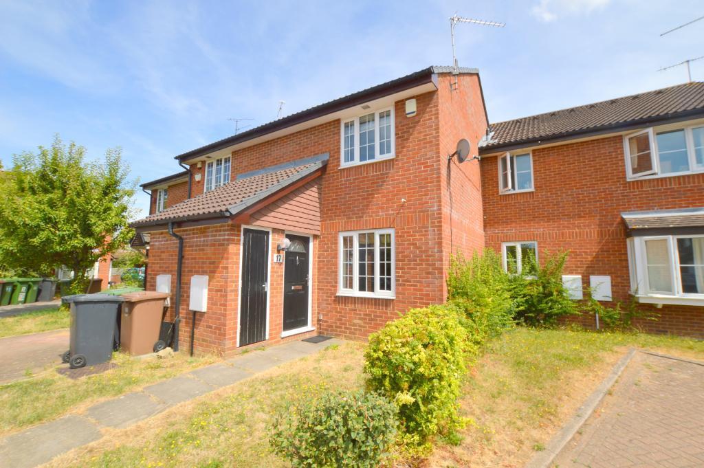Spurcroft, Barton Hills, Luton... 2 bed terraced house £270,000