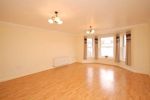 3 bedroom apartment to rent, Pennington Drive, London