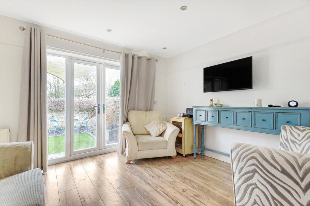 Pope Road, Bromley 4 bed end of terrace house £575,000