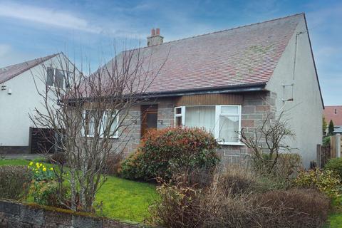 15 Springfield Avenue, Prestwick, KA9 2HA