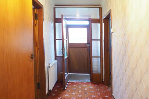 15 Springfield Avenue, Prestwick, KA9 2HA