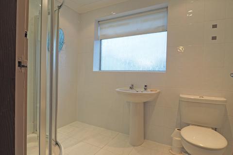 15 Springfield Avenue, Prestwick, KA9 2HA