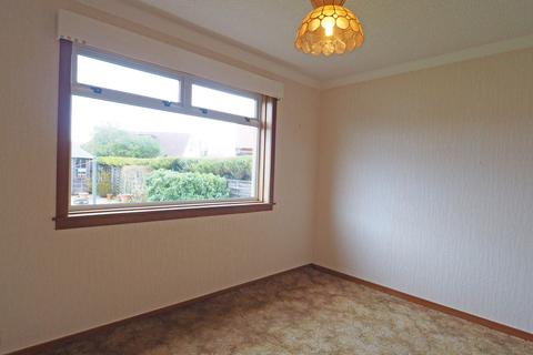 15 Springfield Avenue, Prestwick, KA9 2HA