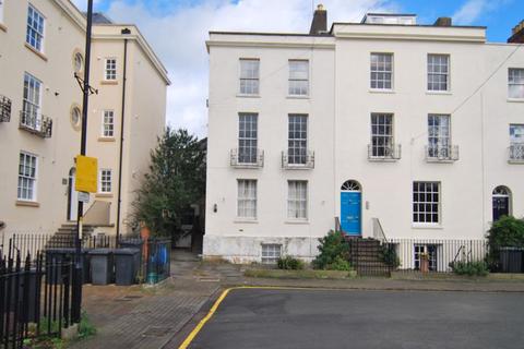 11 Brunswick Square, Gloucester, GL1 1UG