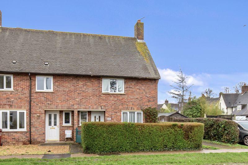 Gifford Road, Bosham 2 bed terraced house £350,000