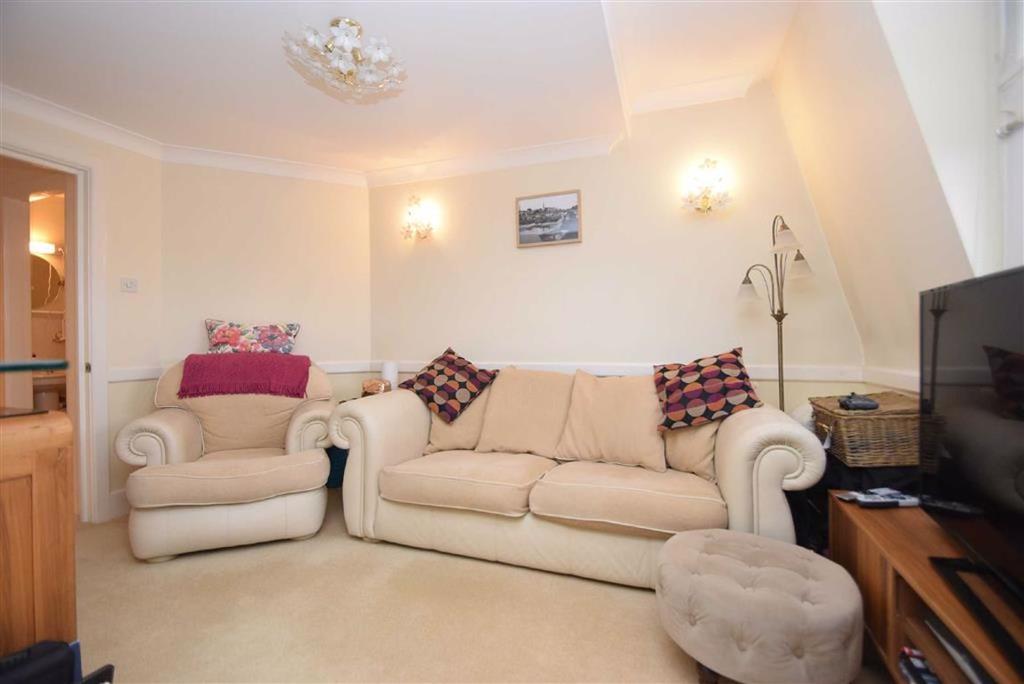 Watergate Mansions, Shrewsbury... 2 bed apartment £235,000