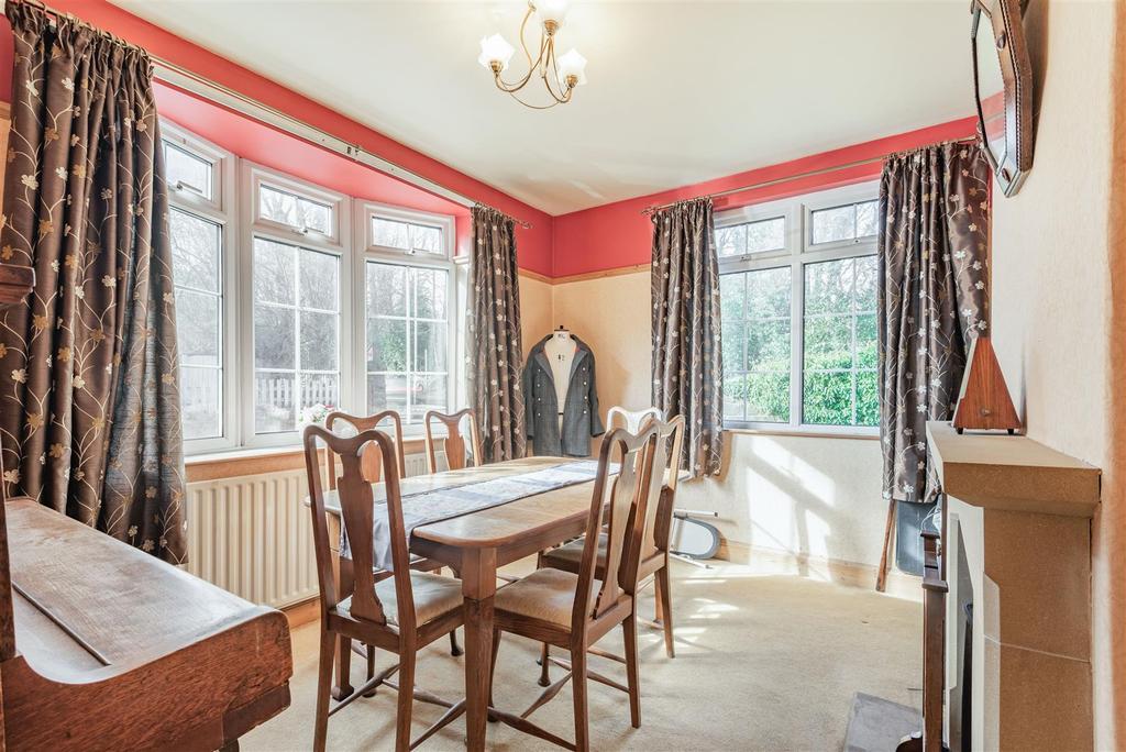 8493888-interior15.jpg