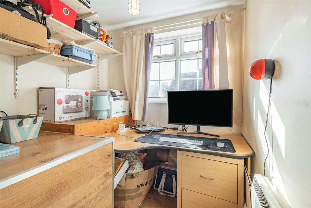 8493888-interior06.jpg