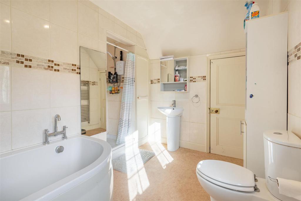 8493888-interior01.jpg