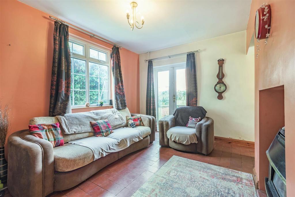 8493888-interior07.jpg