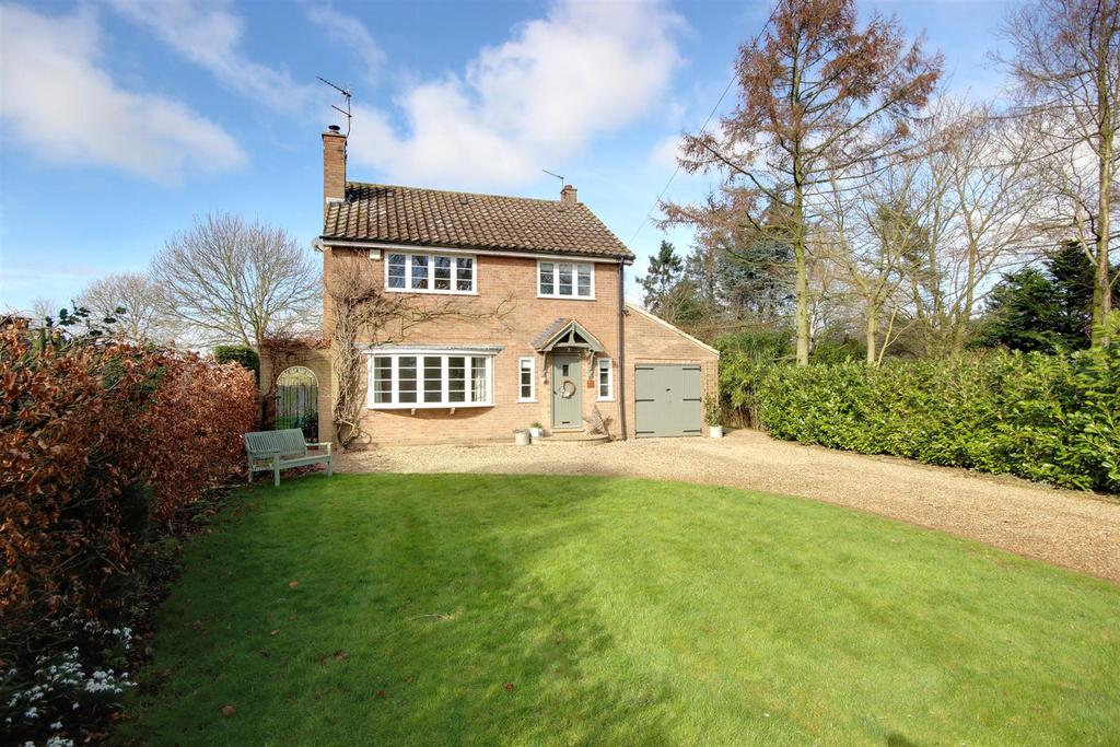 Thorpe Road, Lockington, Driffield 4 bed detached house £520,000