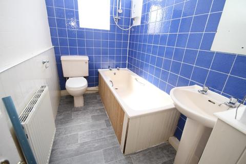 8 Back Manor Street, Bradford, BD2 3BY