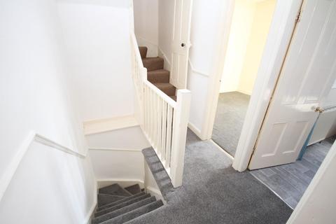 8 Back Manor Street, Bradford, BD2 3BY