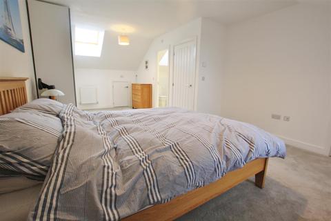 4 bedroom semi-detached house for sale - Kingsfield Leaze, Bradford-On-Avon