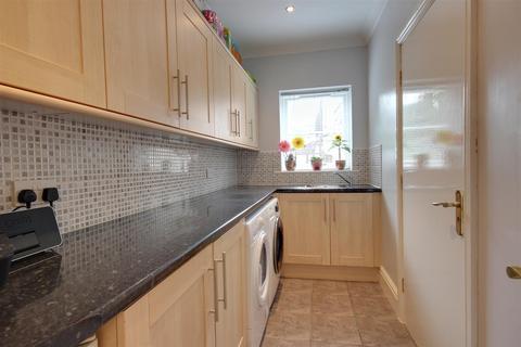 3a Bladons Walk, Kirk Ella, Hull, HU10 7AX