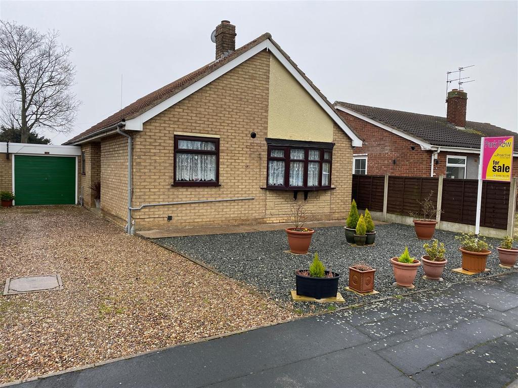 Bellasize Park, Gilberdyke, Brough 3 bed semidetached bungalow £200,000