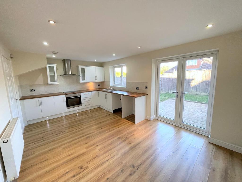 Dining kitchen