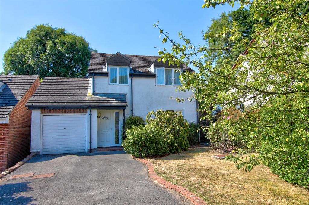 Portchester Rise, Boyatt Wood, Eastleigh 4 bed detached house £480,000