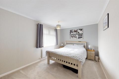 18 Arden Road, Faversham, ME13 8DB