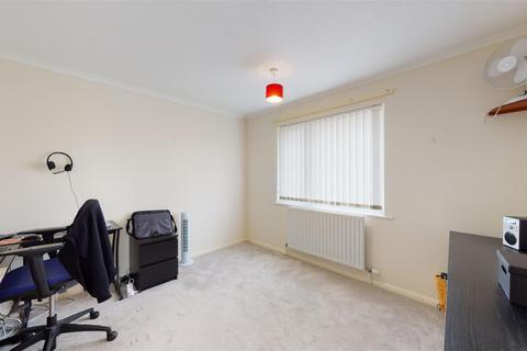 18 Arden Road, Faversham, ME13 8DB