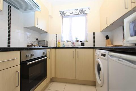 35 Maple Gate, Loughton, IG10 1PS
