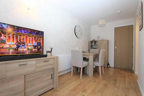 35 Maple Gate, Loughton, IG10 1PS