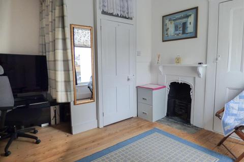 72 Napier Road, Northfleet, Gravesend, DA11 7BY