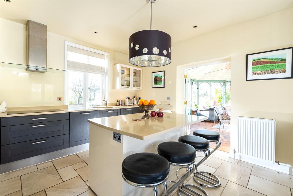 Kit/Breakfast Room