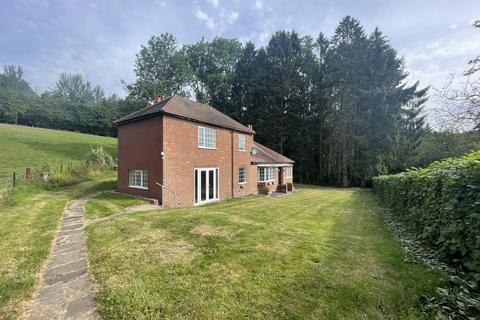 4 bedroom detached house to rent, Llanerchydol, Welshpool, Powys, SY21