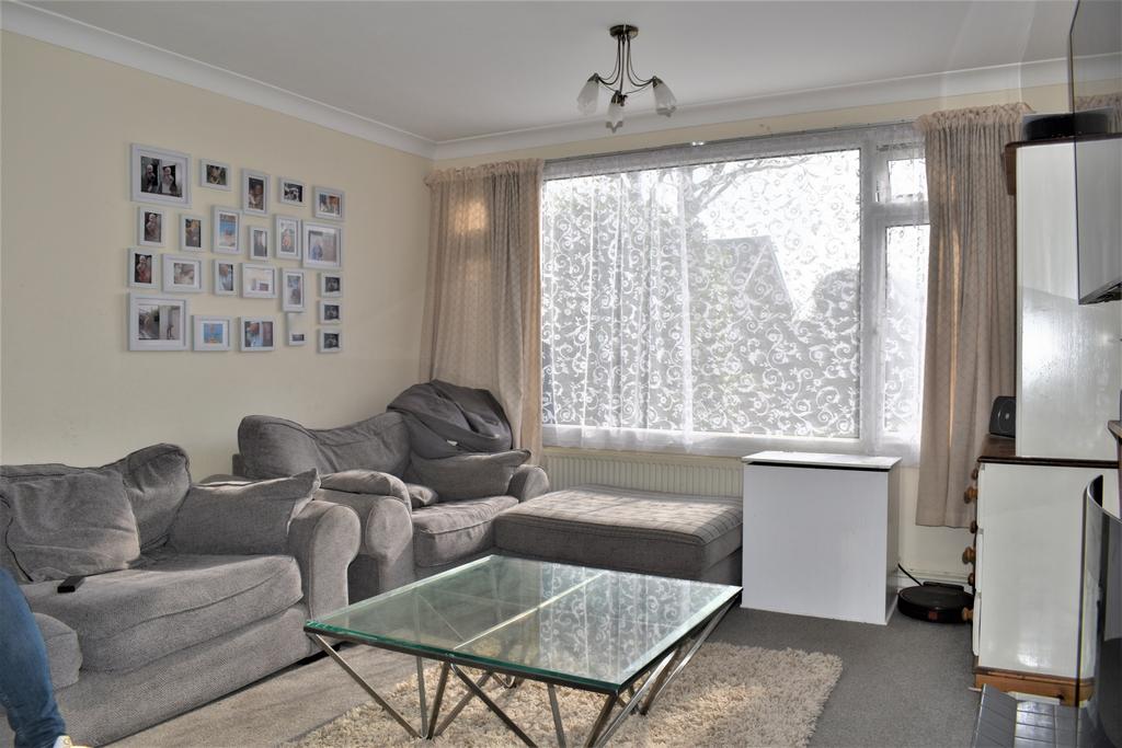 Windermere Avenue, Ramsgate, CT11 3 bed semidetached house £315,000