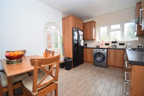 4 bedroom detached house for sale - Withcote Avenue, Evington, Leicester, LE5