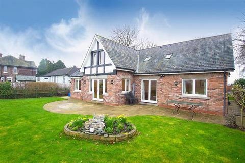Mossfield Pleasington Lane, Pleasington, Blackburn, BB2 5JH